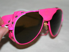 VINTAGE HOT PINK MOUNTAINEERING SUNGLASSES UNISEX LEATHER SIDE SHIELDS RARE MOD