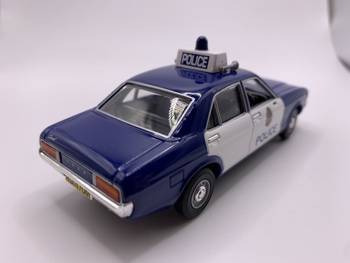 Vanguards Corgi 1:43 Ford Consul City Of Glasgow Response Car VA05507 - Picture 5 of 7