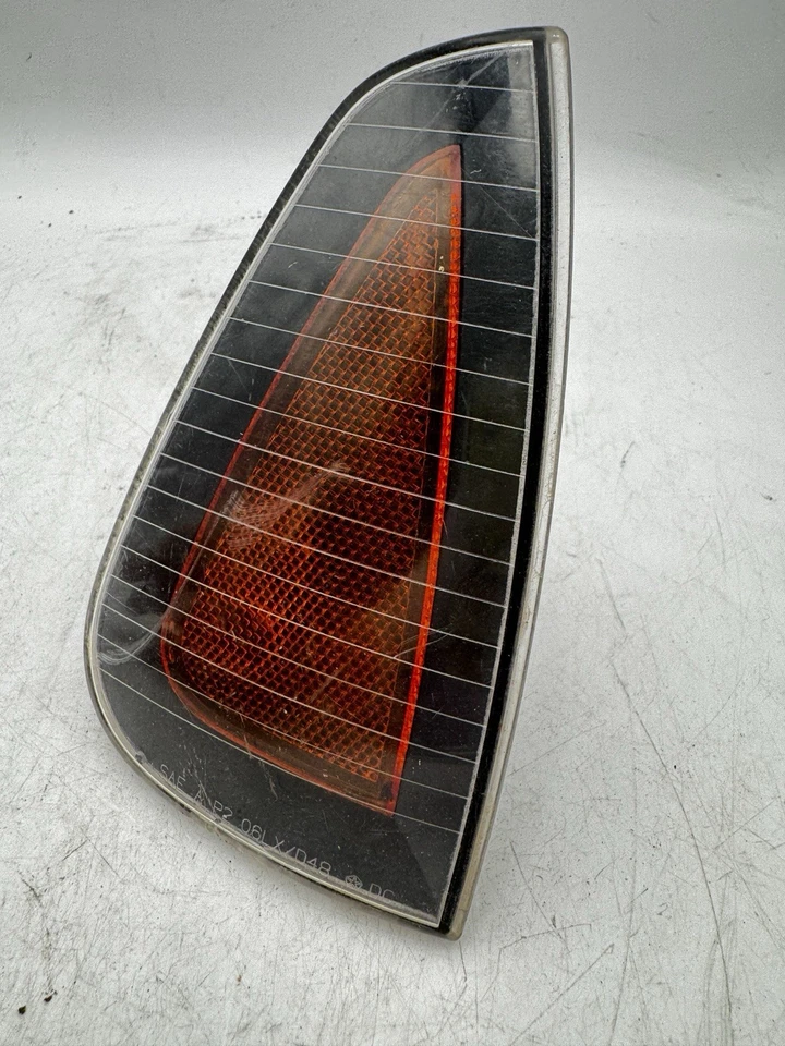 Dodge Charger 2005-2009 luz marcadora de vista lateral delantera derecha OEM Foto 3 de 4