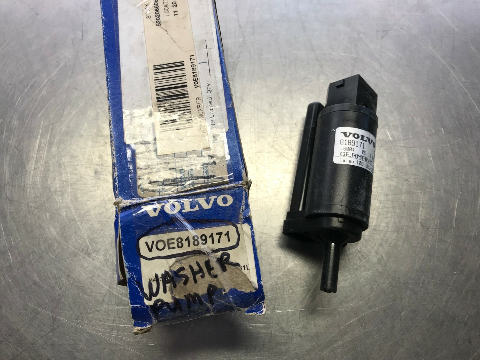 8189171 GENUINE Volvo WASHER PUMP Ingersoll Rand VOE8189171 eBay