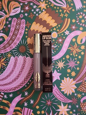    Charlotte Tilbury Airbrush Flawless Liquid Matte Lipstick - Pillow Talk  