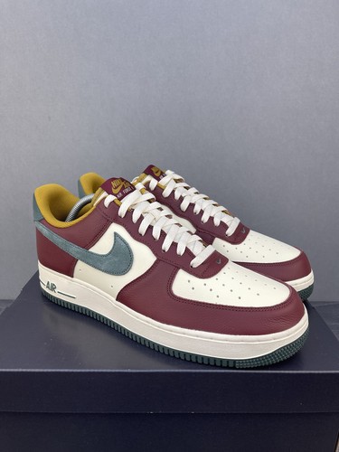 Nike Air Force LV1 08 Borgoña/Leche de Coco/Verde Colección Reino Unido 10.5 HQ3612-113