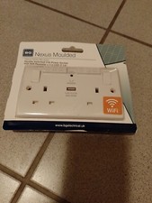 Prise d'extension de portée Wi-Fi BG et chargeur USB - Blanc (822UWR)