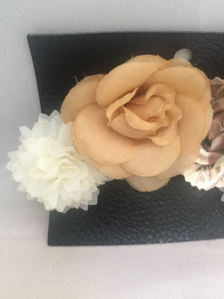 Peine de pelo floral metálico Free People venta al por menor de boda $48,00 Foto 3 de 4