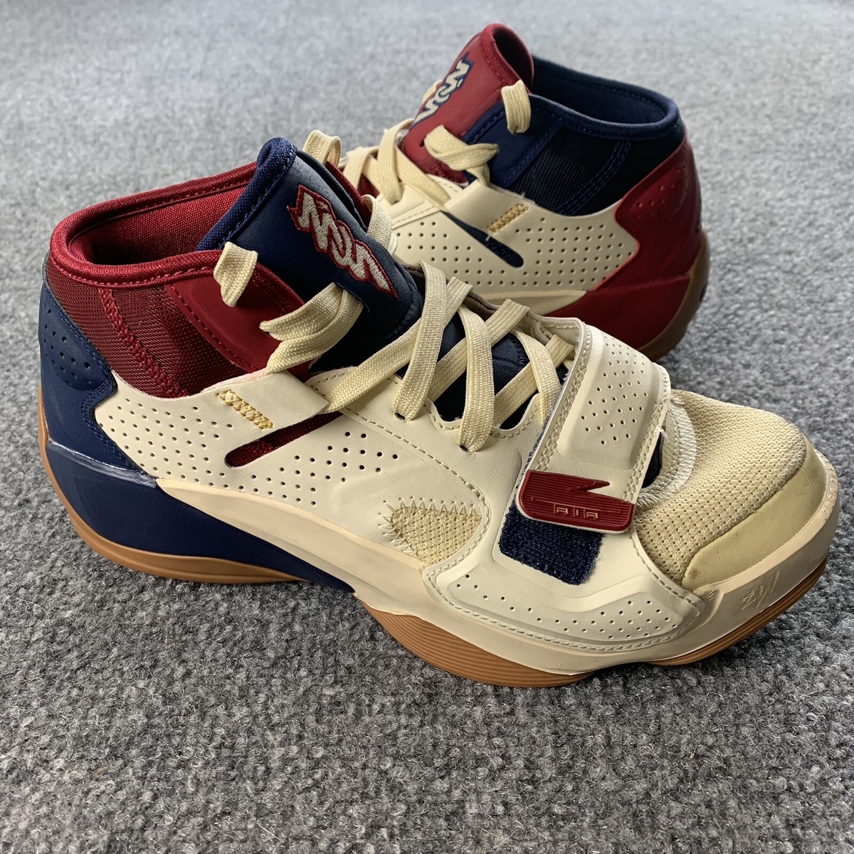 Nike Air Jordan Zion 2 'Pelicans' Youth Basketball Shoes Nike Air Jordan Zion 2 'Pelicans' Youth Basketball Shoes