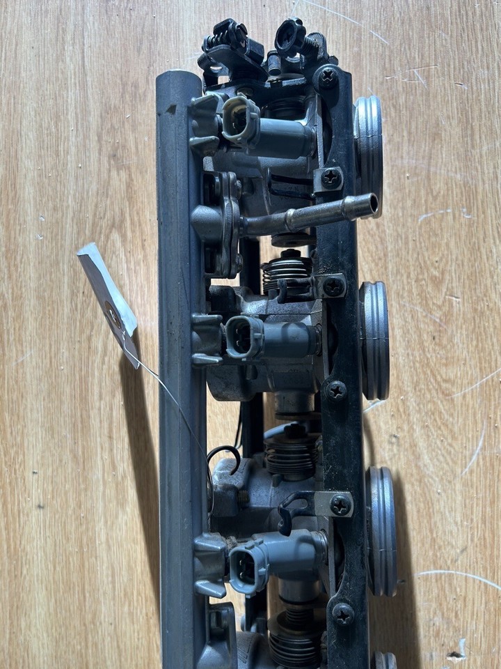 2002 KAWASAKI NINJA ZX12R ZX12R ZX1200 OEM Throttle Body Intake Fuel