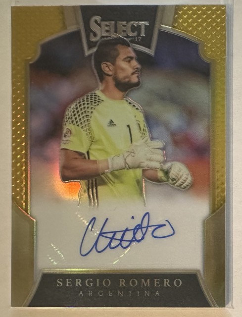 Sergio Romero Argentina 2016-17 Panini Select Signatures Gold /10  SERIAL 10/10!
