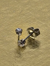 14k White Gold Tiff. 3mm Cubic Zirconia Earrings New