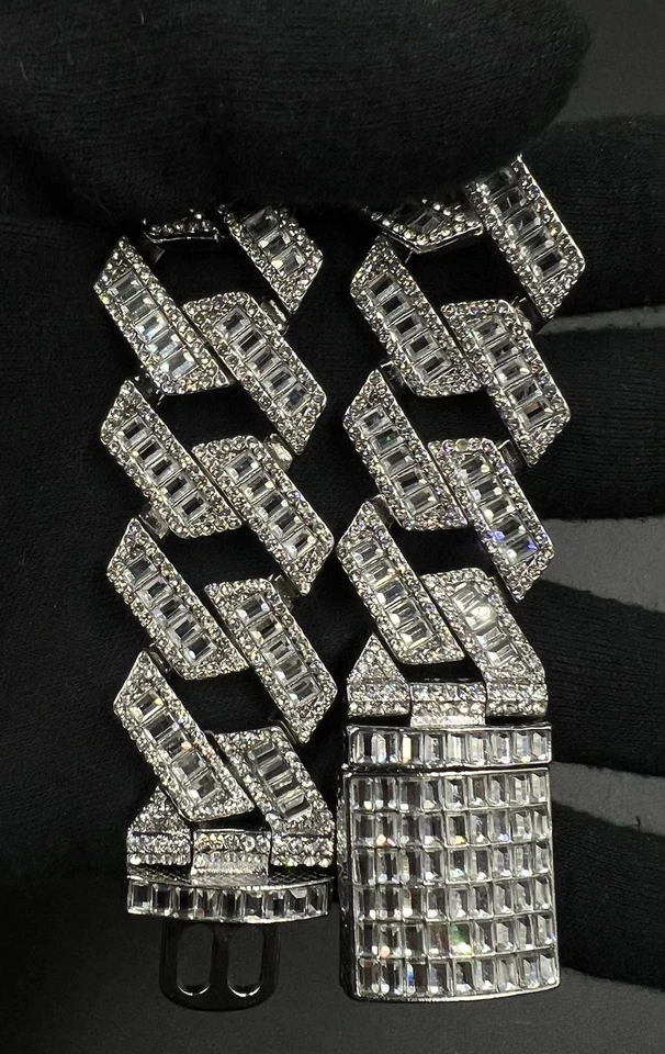 "Cadena de eslabones cubanos baguette helada VVS1 moissanita plateada 26"" x 23 mm" Foto 4 de 4