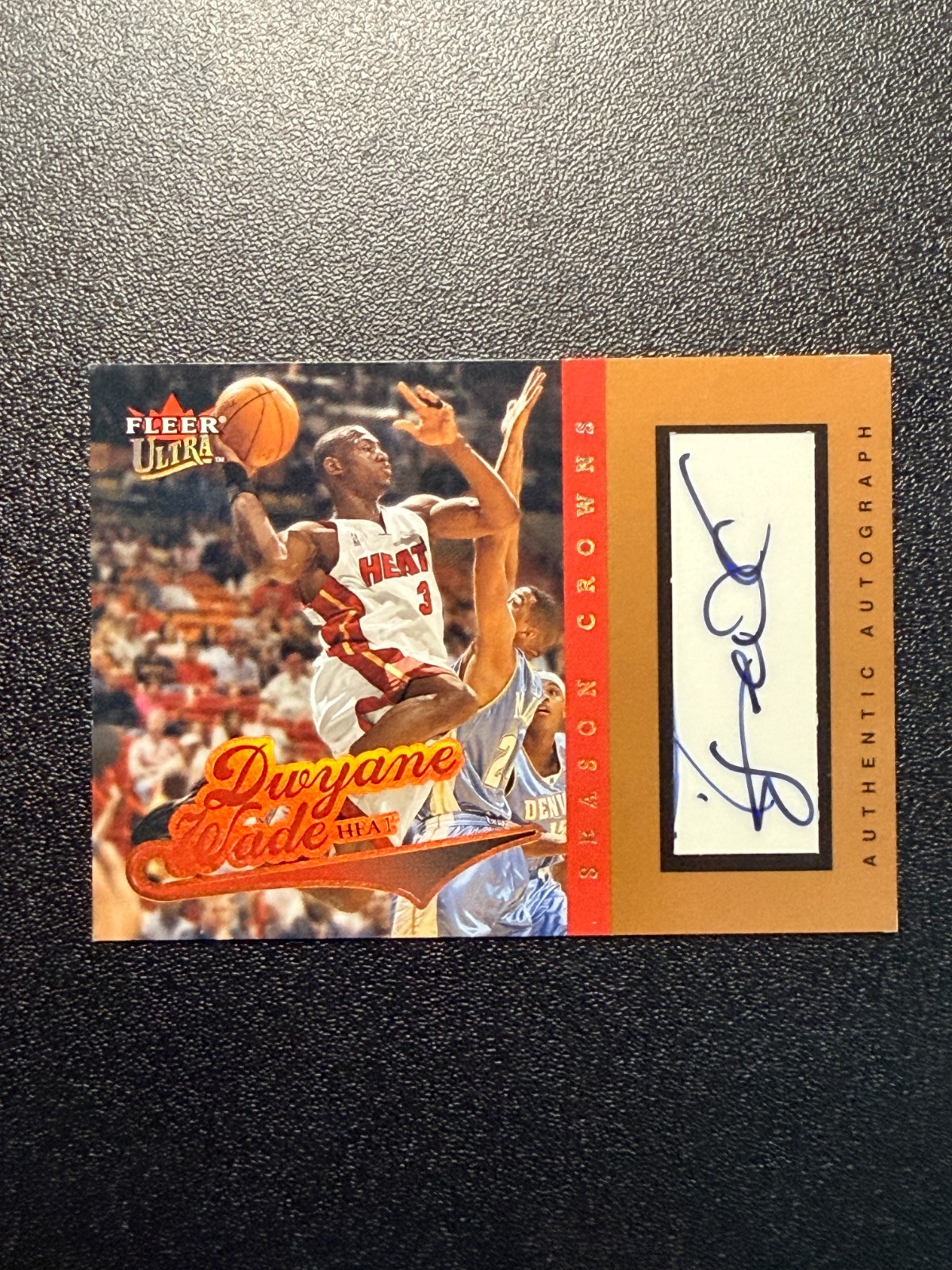 2004 Fleer Ultra Season Crowns Autograph Dwyane Wade #SC DW