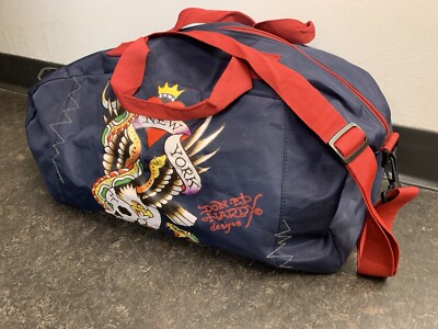 Ed Hardy New York City Heart Skull Gym Travel Duffel Duffle Navy
