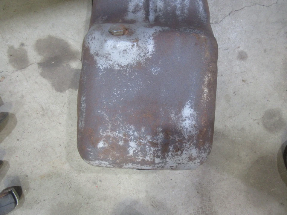 Ford Galaxie 500 1964 289 V8 motor cubierta de cárter de aceite piezas Hot Rod Foto 3 de 4