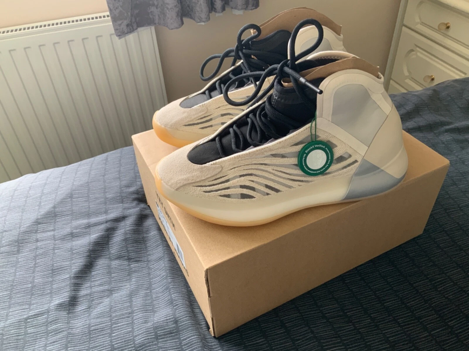 Adidas Yeezy QNTM Mist Slate (HQ2085) UK 8 5 US 9