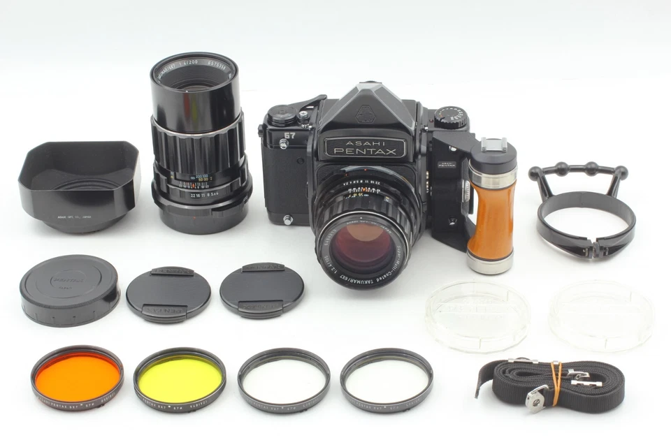 Late Body [MINT w/Grip] Pentax 67 Camera + SMC T 105mm 200mm Lens 6x7 From JAPAN - Image 3 of 4