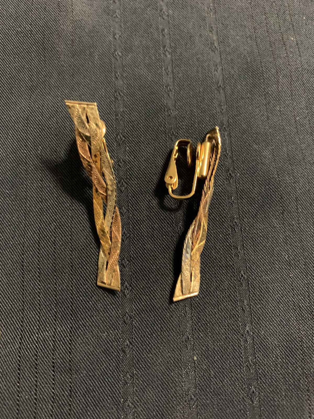 Picture 3 of 5