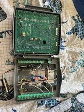  Staefa Control System TALON Predator Controllers 587-115 / 587-170