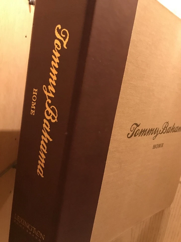 Tommy Bahama Home Lexington Home Brands Binder 收藏家 — 第 3/4 张图片