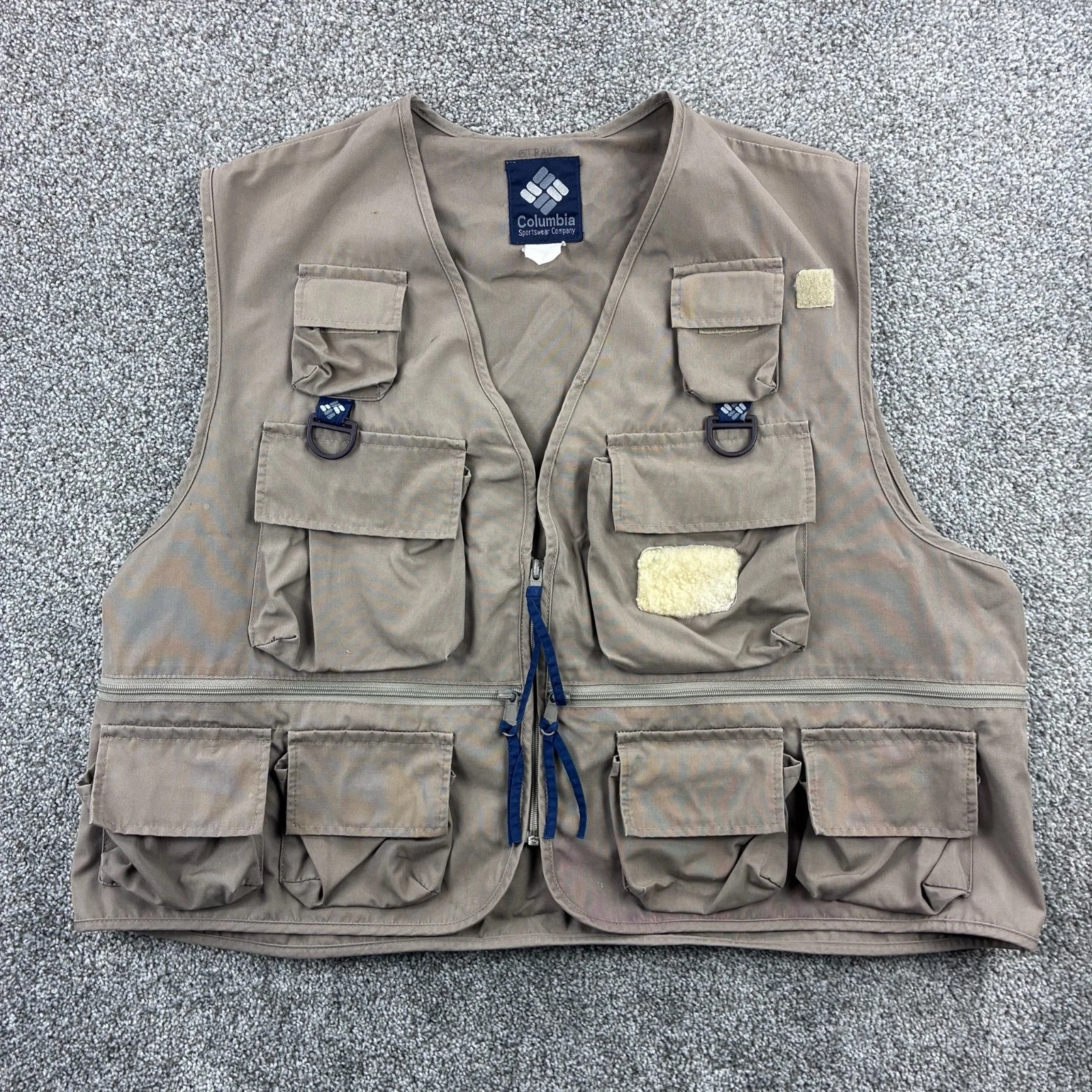 Vintage Columbia Fishing Vest Mens L Made in USA Multi Pocket Utility Outdoors
Opens in a new window