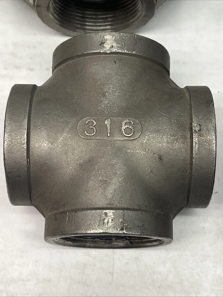 (4x) 1-1/2" 150 Threaded (Female NPT) Cross 304/316 Stainless Steel, 4-Way | NEW - Image 2 of 4