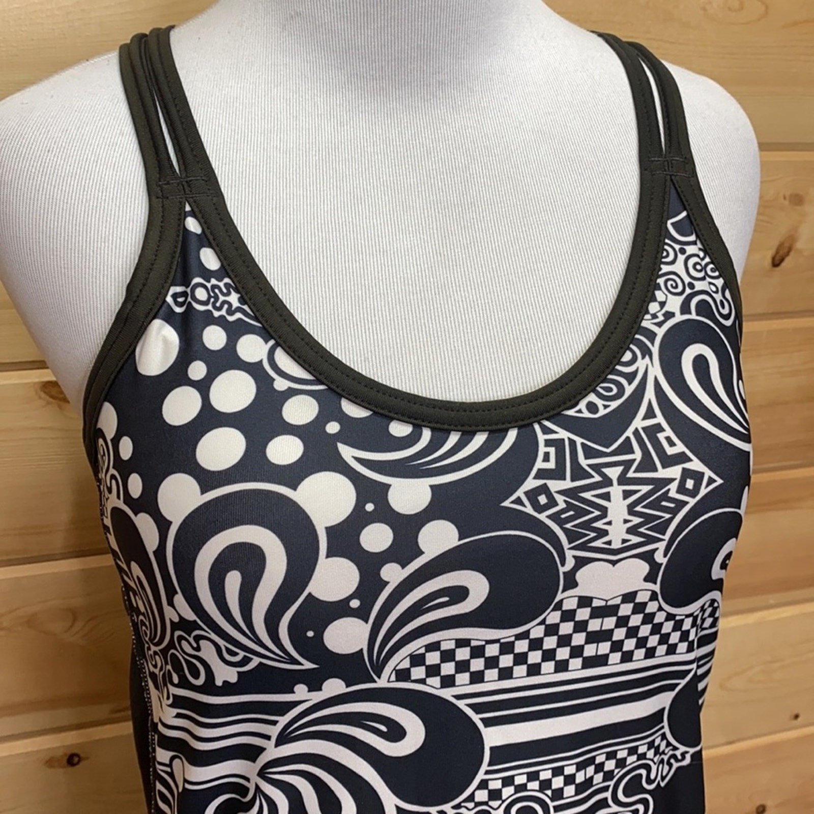 Brooks Racerback Equilibrium Technology Tank Swim… - image 2