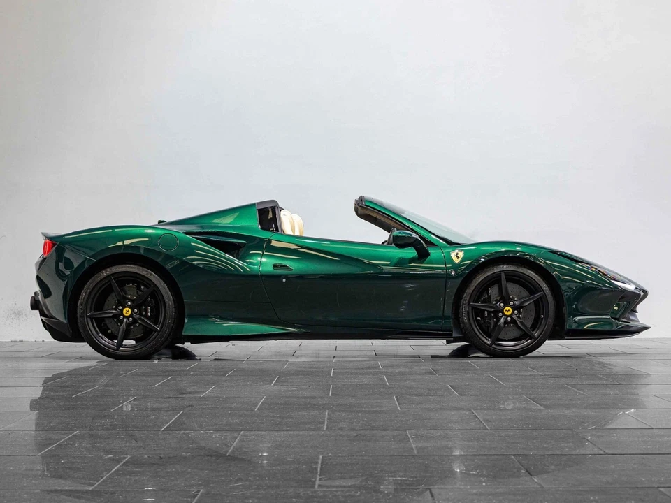 2023 Ferrari F8 Spider 3.9T V8 F1 DCT Euro 6 (s/s) 2dr CONVERTIBLE PETROL Automa - Image 4 of 4