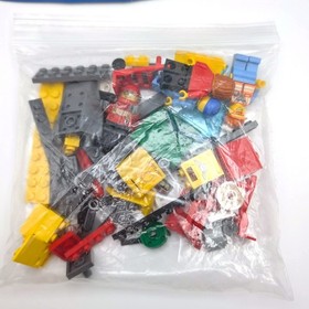 LEGO CITY Airport Starter Set 60100 Complete Set w/ Manuals Retired No Box