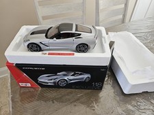 2014 Corvette Stingray Z51 Silver signature 1/18 EXCLUSIVE By Maisto