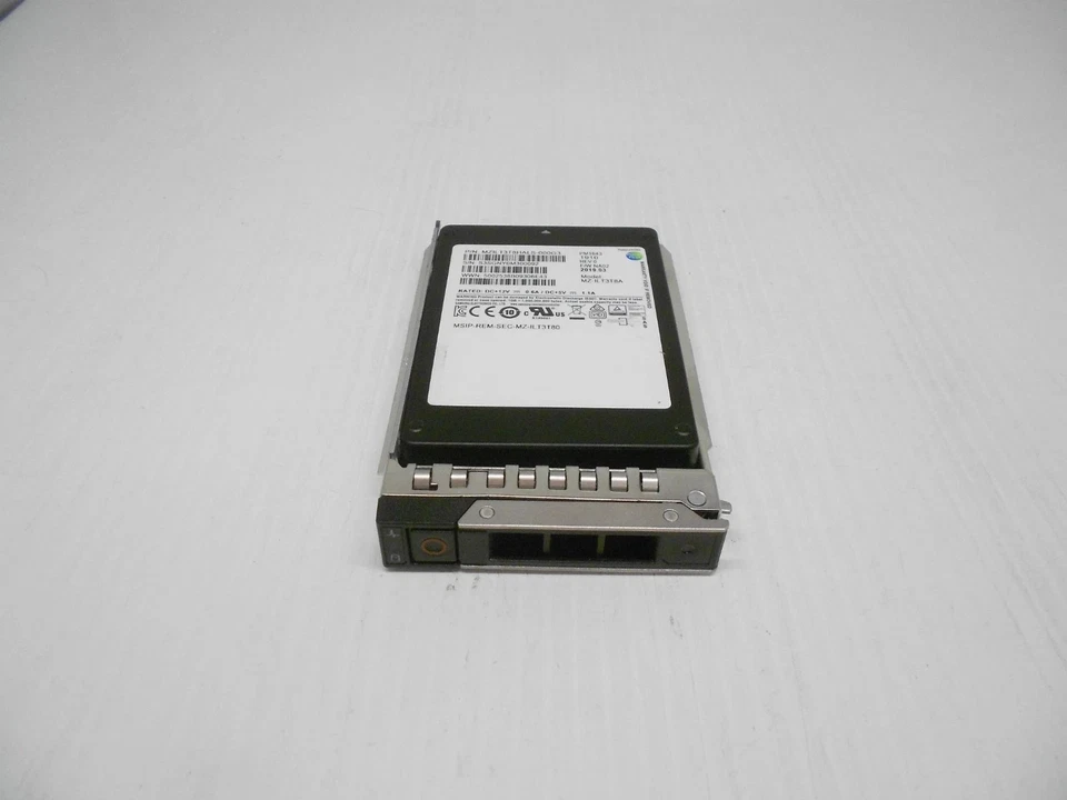 3,84TB SSD SAS 2,5" 12Gbps SERVER FESTPLATTE für Dell R440 R540 R640 R740 R740XD