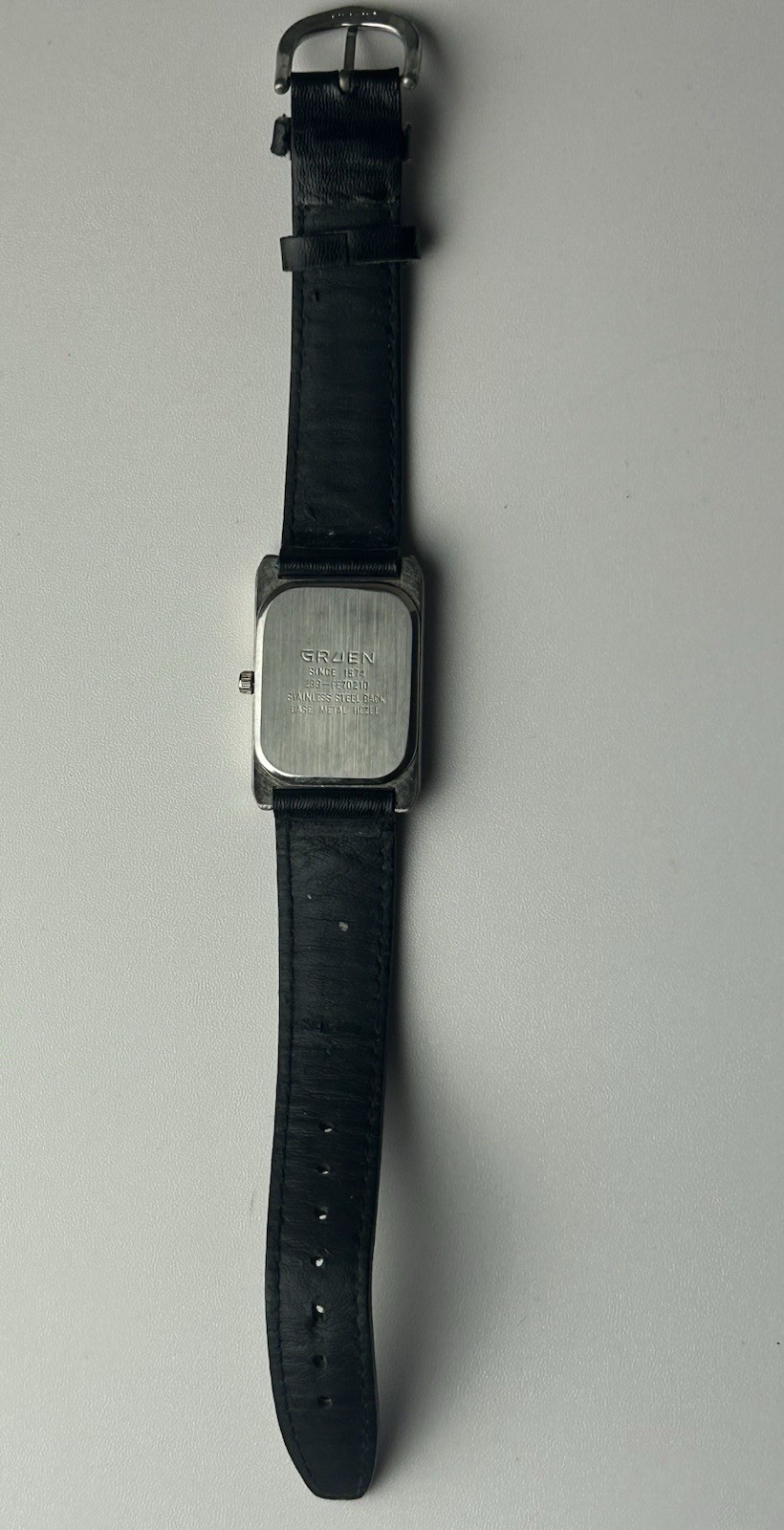 Gruen Quartz Rectangular Watch Roman Numerals Sub… - image 4