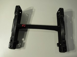 VW Caddy 2K 2K5 15-20 Bj. Fahrersitz vorne links Sitz Sitzkonsole Original