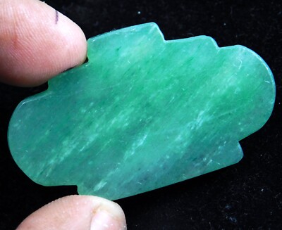 68.30 Ct Natürlicher Grüner Jadeit IGL Zertifiziert Fancy Form Lose Edelstein