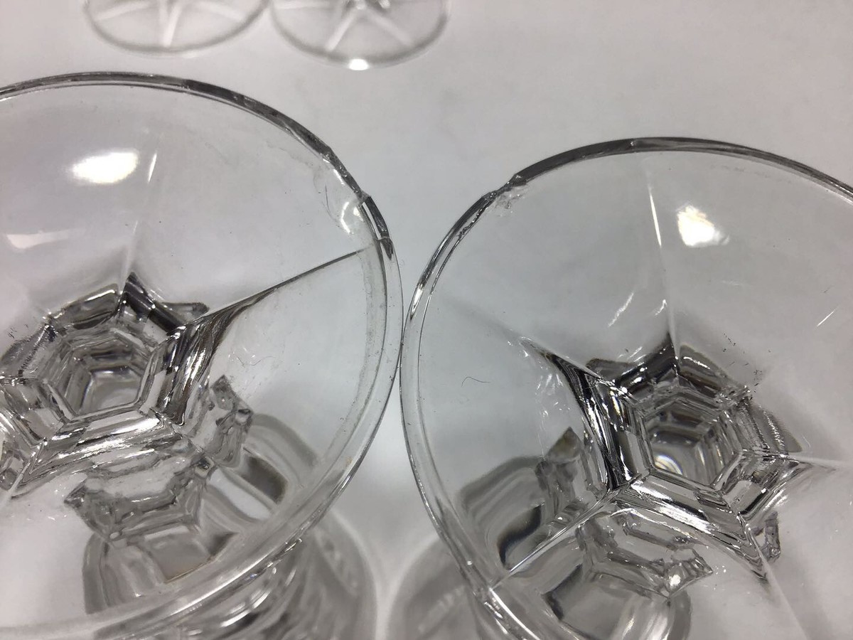 FF33 SET OF 4 VINTAGE ANTIQUE CLASSIC OLD CUT CRYSTAL SMALL WINE