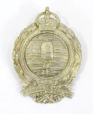 Cap badge : " Royal Navy Mine Clearance Service " ( matériel original )