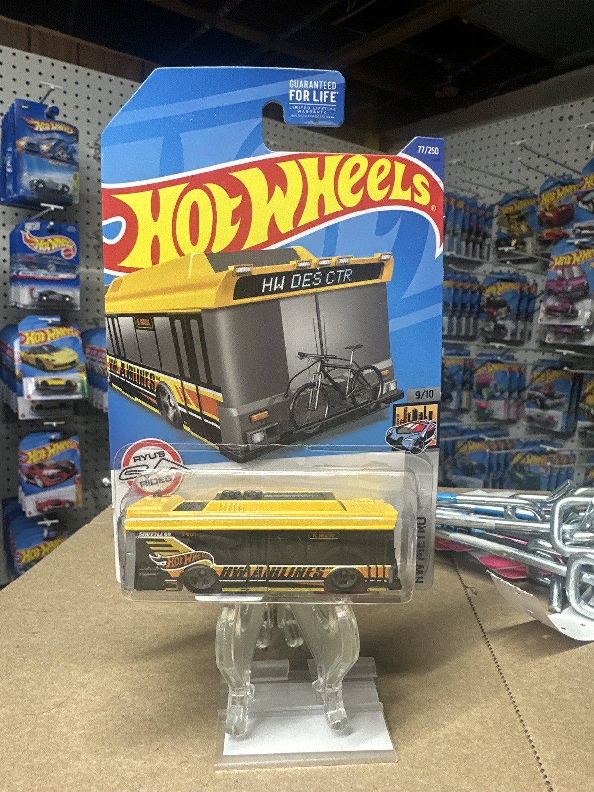 2022 hot wheels yellow Ain't It Fare hw metro 9/10      77/250