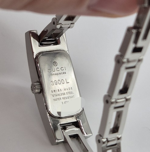 Gucci 3900L Stainless Steel Womens Watch Silver Guilloche Dial Box & Papers 2001 - Picture 9 of 11