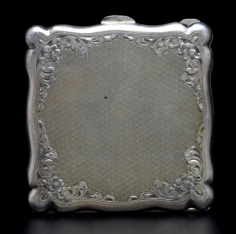 Beautiful Antique 900 Coin Silver Makeup Compact w/Ornate Detailing Art Nouveau