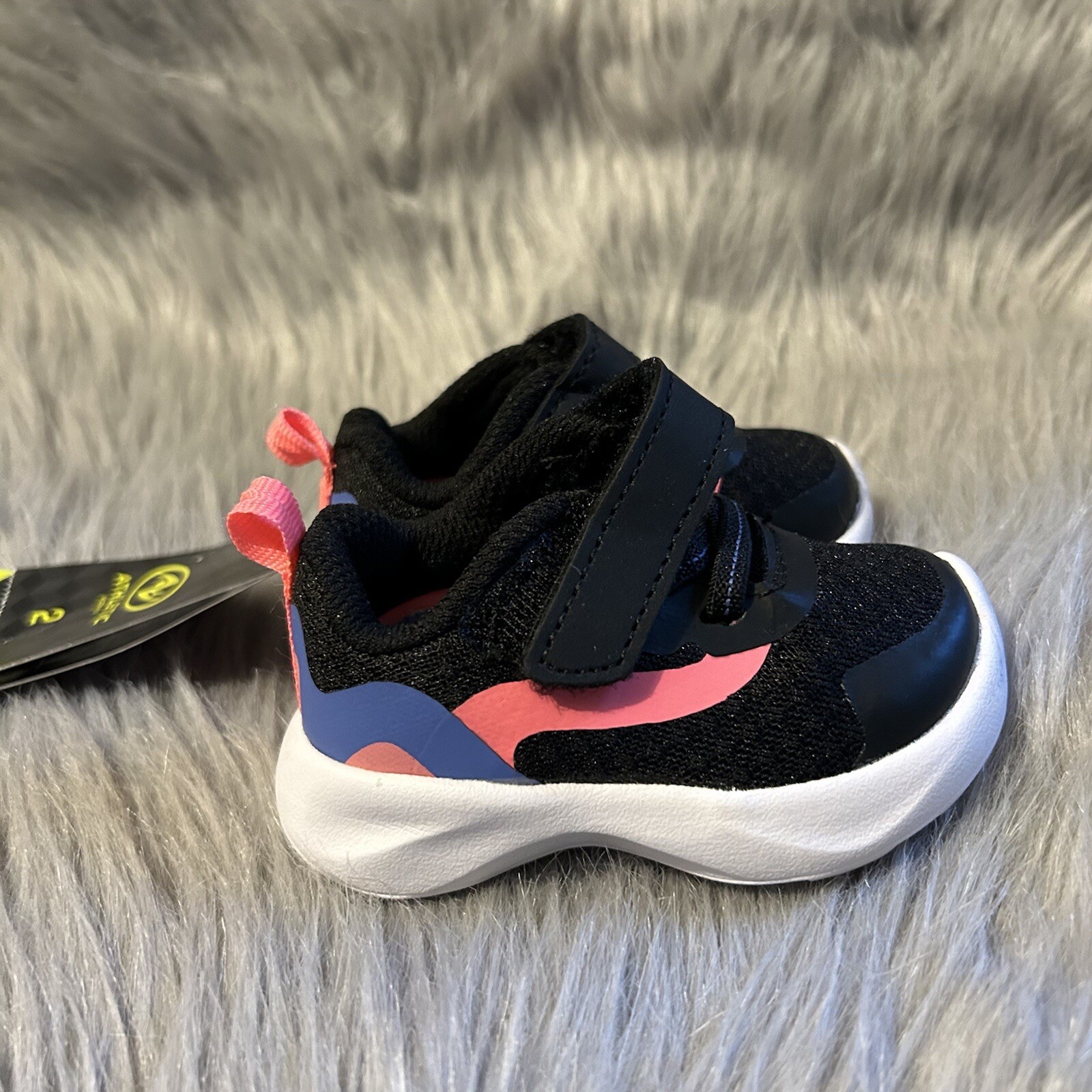 Athletic Works Sneakers Baby Girls Size 2 Black Adjustable S