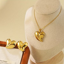Heart Jewelry Set   Stainless Steel Necklace  Earrings   Romantic Irregular Glo