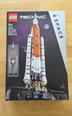 LEGO 42221 NASA Artemis SLS Space Launch System Rocket - OVP