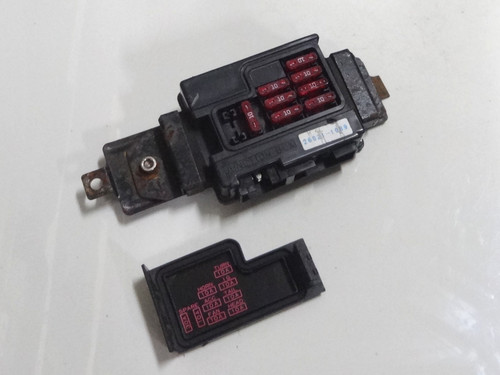 93-06 Kawasaki Ninja 250 500 ZX600 ZX11 Vulcan 800 1500 Fuse Box OEM 26021-1089