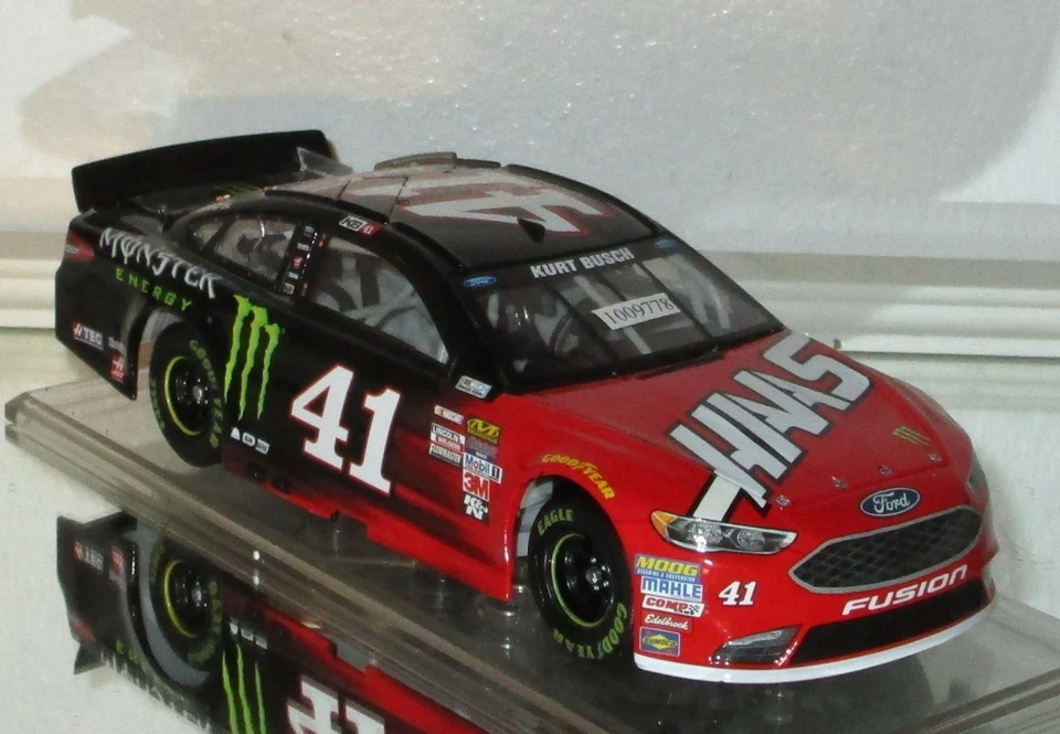 PROTOTYPE 2016 KURT BUSCH #41 HAAS MONSTER ENERGY 1/24 PROTOTYPE CAR XRARE - Image 3 of 4