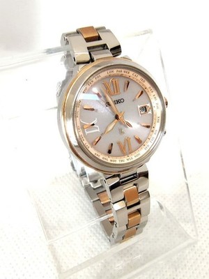 Seiko Lukia World Time Lucky Passport Titanium Solar Funk Wave Uhr SSVV020 Jp