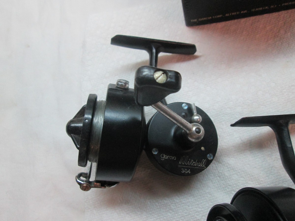 ☆ガルシアミッチェル　GARCIA MITCHELL 304　フランス製 VINTAGE PAIR Mitchell 304 fishing reel made in France ~ EXC