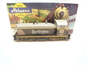 LE3609 ATHEARN 2200 locomotive train Ho diesel SW1000 Athearn in