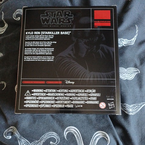 STAR WARS BLACK SERIES 6 " - KYLO REN ( STARKILLER BASE ) - Picture 2 of 5