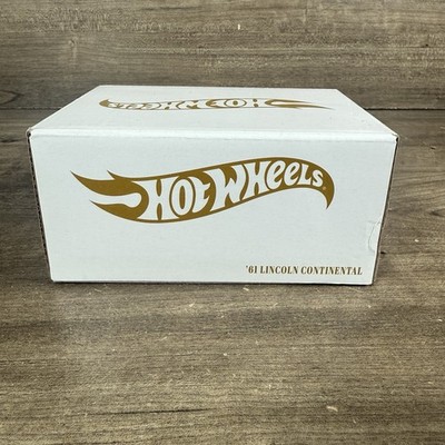 Hot Wheels Collectors RLC Exclusive  61 Lincoln Continental New Sealed HMY24