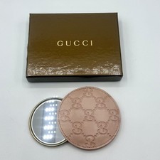 New Gucci Baby Pink Compact Mirror Guccissima Leather with Box 263560 6861