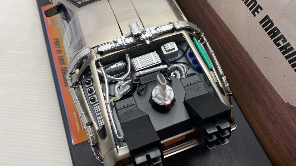 SUN2712 Sun Star Delorean Back to the Future Part III Time Machine 1/18 - Immagine 4 di 4