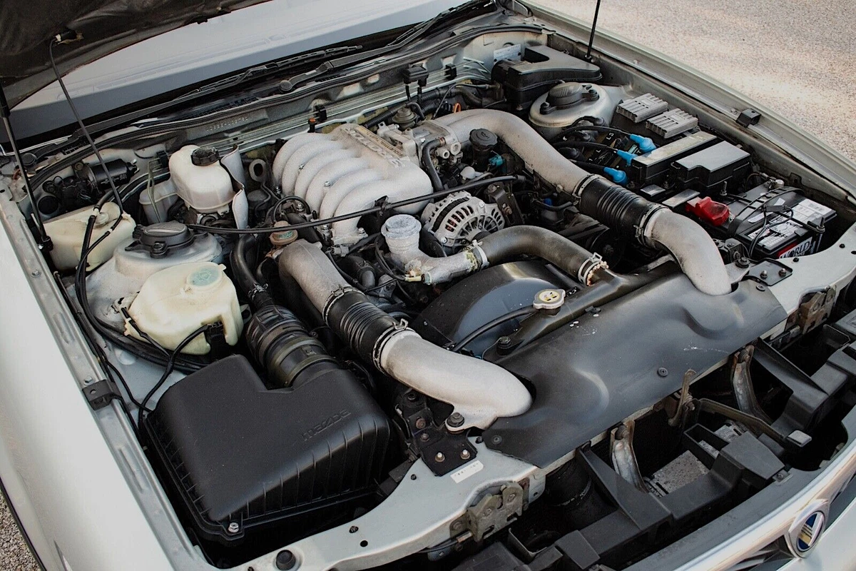 The Amazing Triple-Rotor Mazda Eunos Cosmo