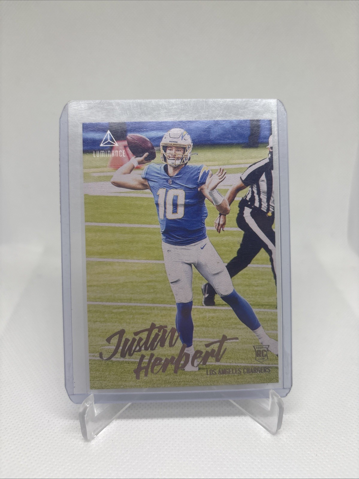 2020 Panini Chronicles Justin Herbert Luminance Rookie #203 LA Chargers RC